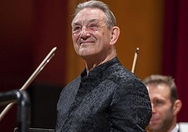 El director Trevor Pinnock.