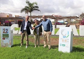 Los alcaldes de Agüimes, Ingenio y Santa Lucía de Tirajana, durante la presentación.