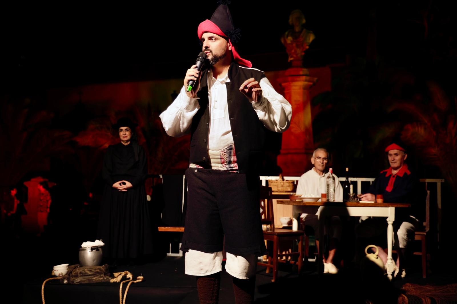 Tradición y canariedad en la noche de Los Finados