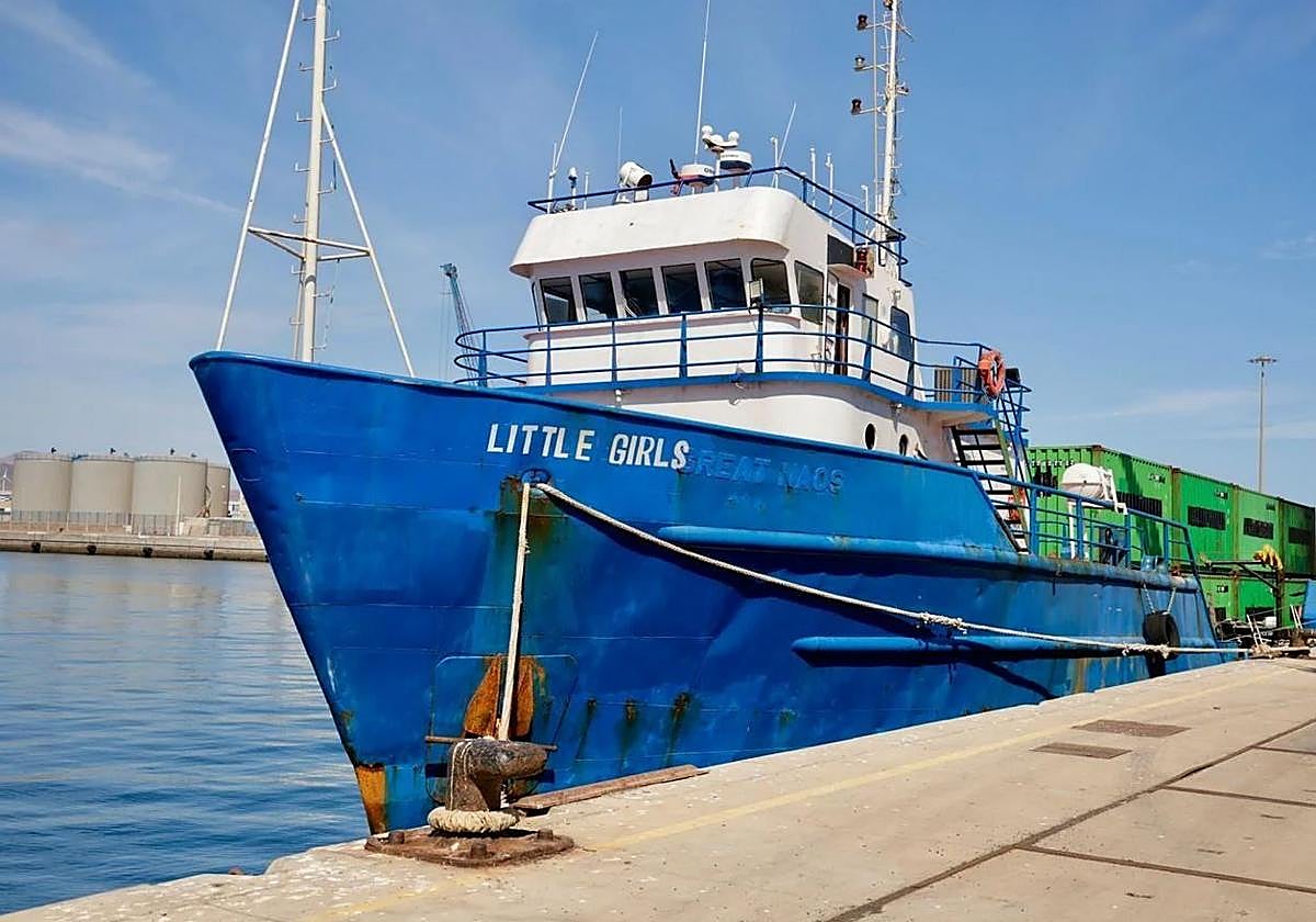 El buque 'Little Girls', apresado con 4.000 kilos de cocaína en aguas próximas a Canarias.