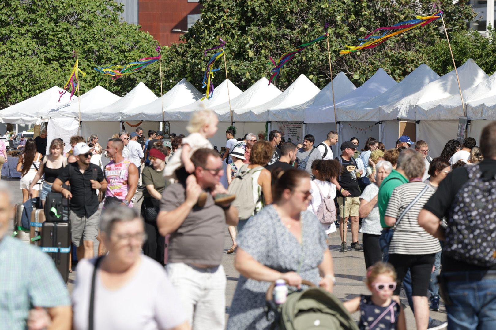 Feria Puerto Canteras &amp; Crusise, en imágenes
