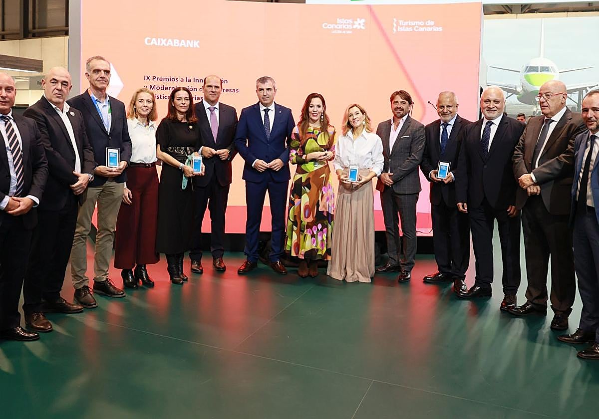 Galardonados de la última edición de los Premios de Turismo que otorga CaixaBank en Canarias.