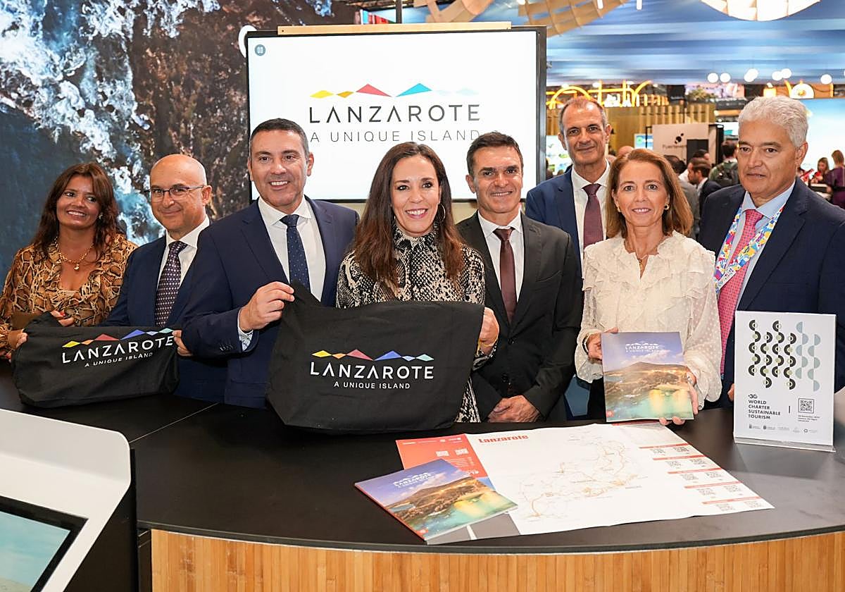 Lanzarote estuvo presente en la primera jornada de World Travel Market.