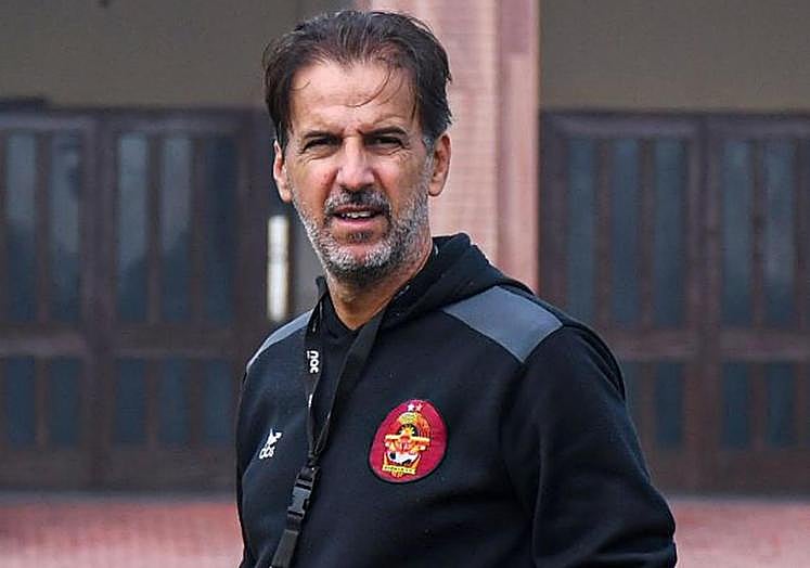 Mingo Oramas, en la India.