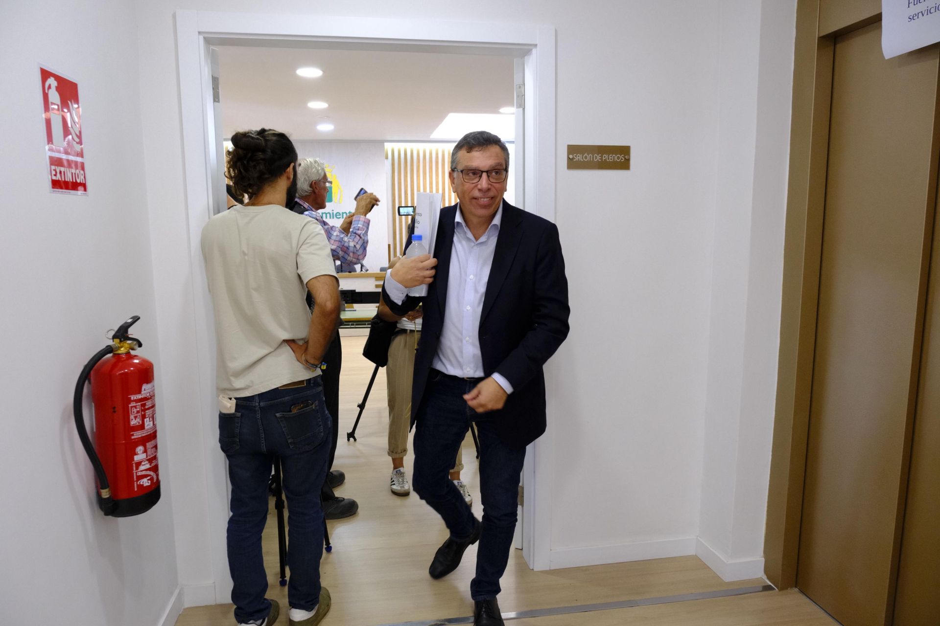 La reacción del grupo de gobierno de Valsequillo a la moción de censura, en imágenes