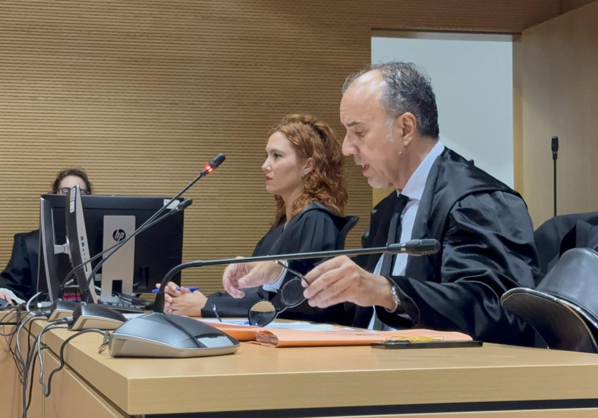 Lucía Cascales y Miguel Ángel Pérez Diepa.