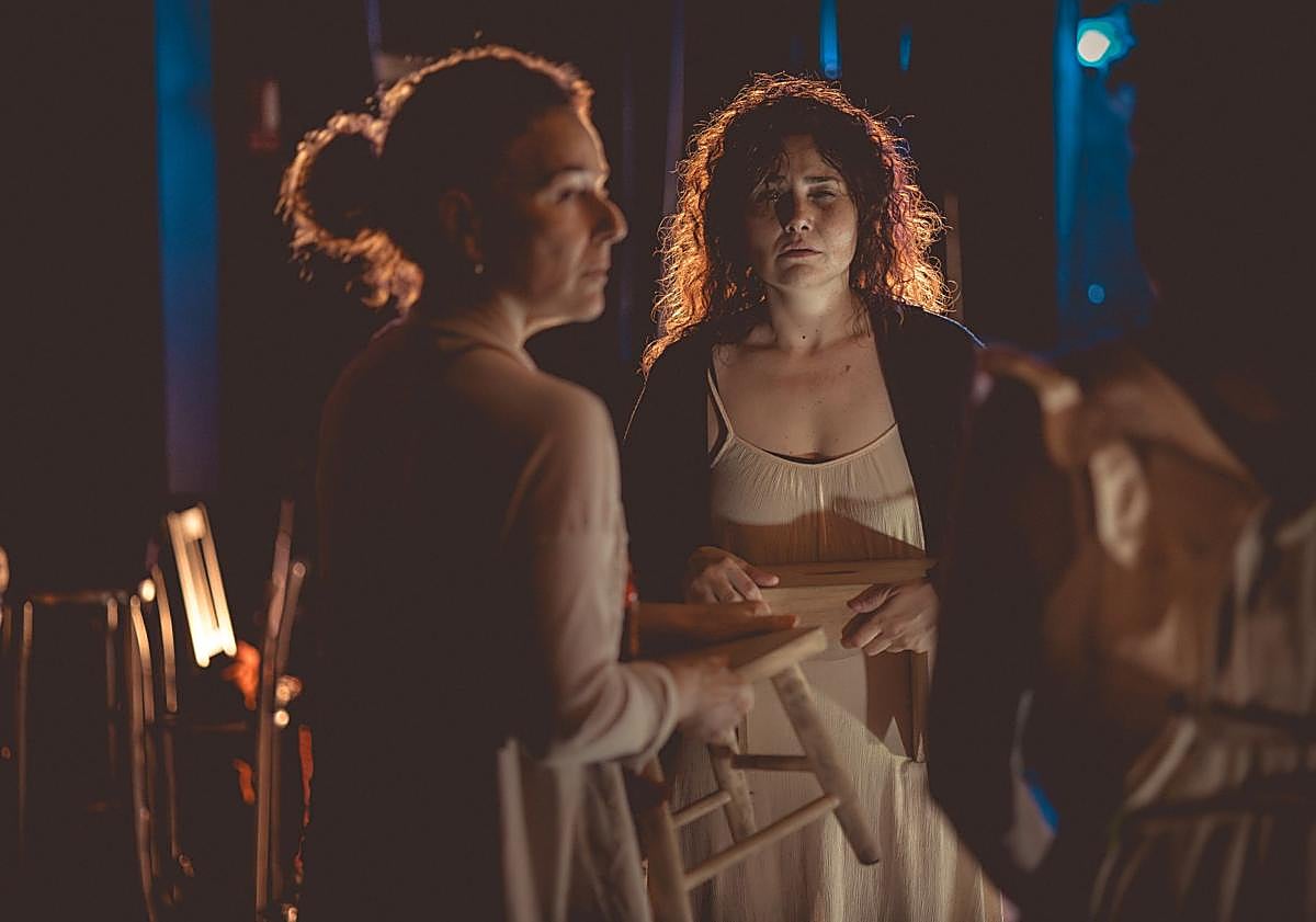 Imagen principal - Distintas imágenes de los ensayos de 'La Tuerta'.