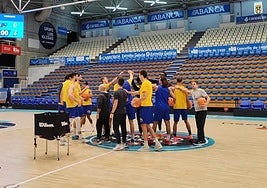 El Dreamland Gran Canaria se ejercitó ayer en el Pazo Provincial dos Deportes de Lugo.