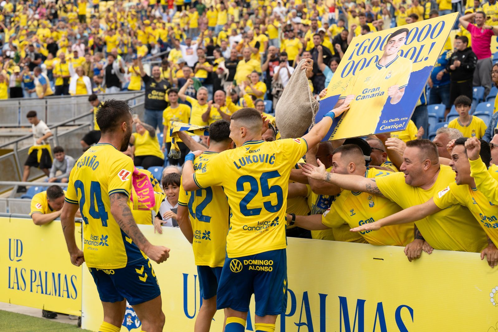 Imágenes del duelo: UD Las Palmas - Racing