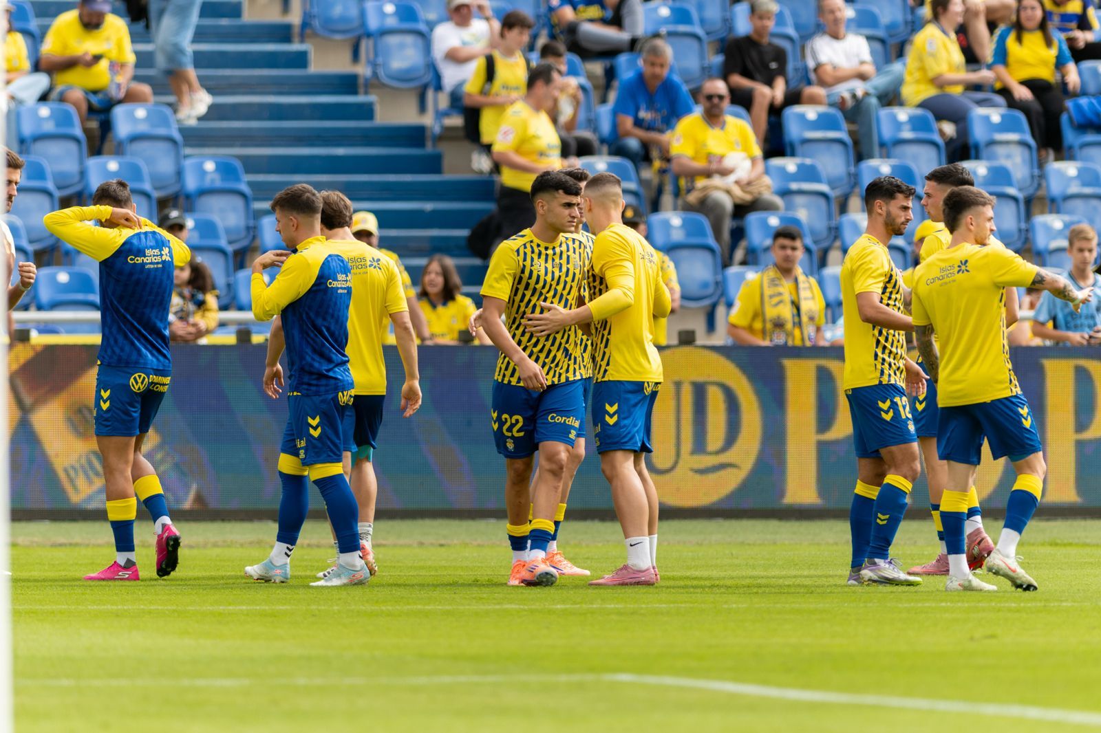 Imágenes del duelo: UD Las Palmas - Racing