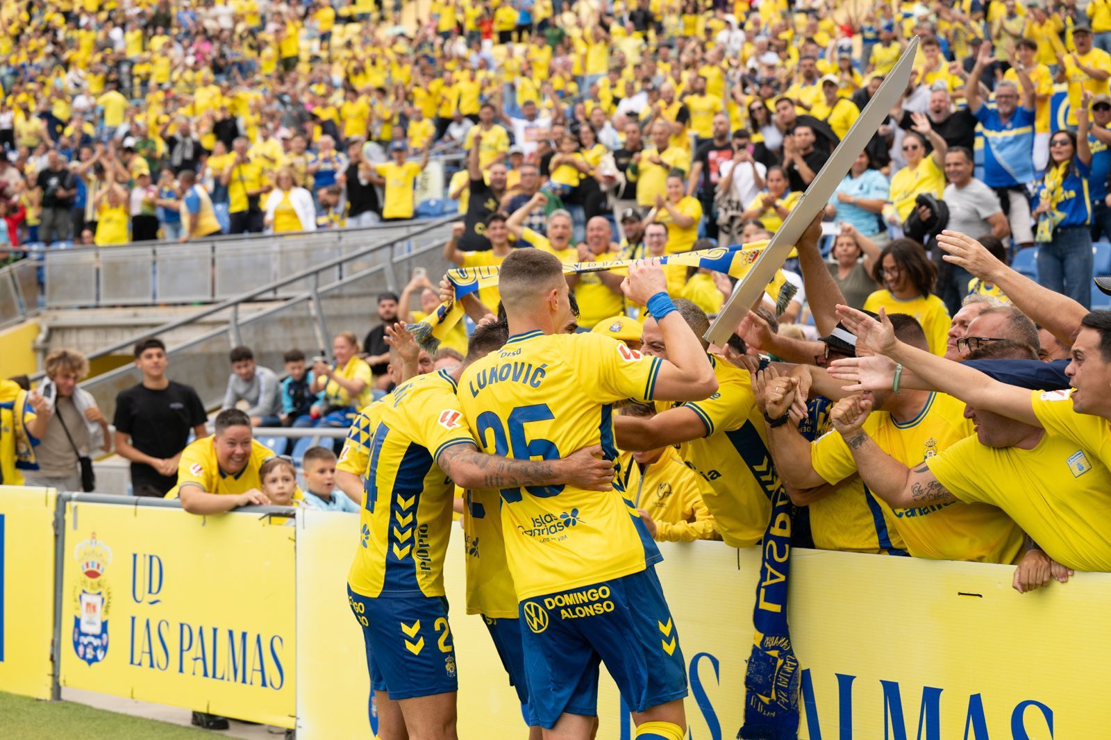 Imágenes del duelo: UD Las Palmas - Racing