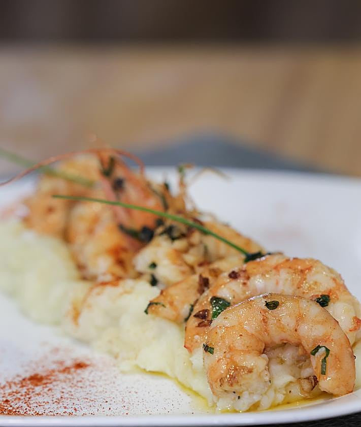 Imagen secundaria 2 - Elaboraciones de Gazuza.