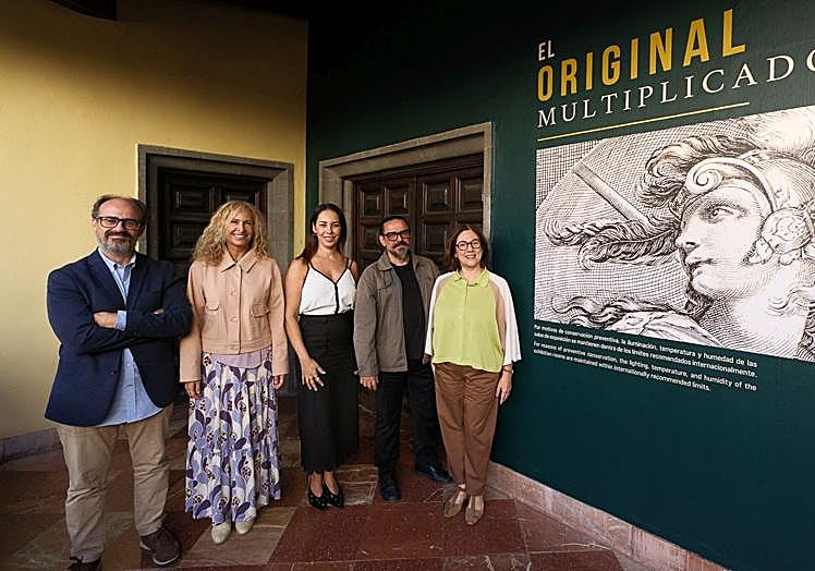 De izquierda a derecha, Javier Pueyo, Alicia Bolaños, Guacimara Medina, Ramón Gil y Carmen Gloria Rodríguez.