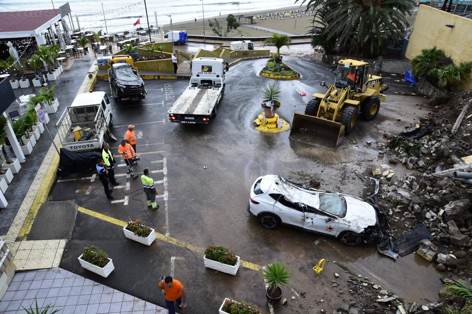 Así fue la caída del muro en San Bartolomé de Tirajana