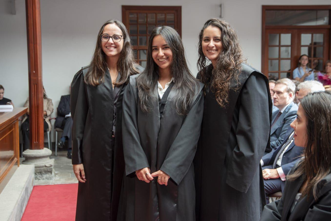 La jura de su profesión de los letrados en el Colegio de Abogados de Las Palmas, en imágenes