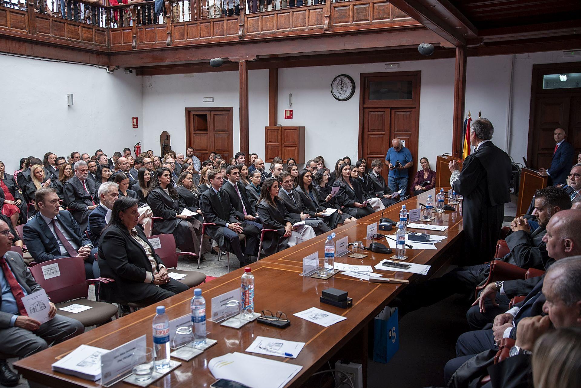 Los abogados homenajeados por cumplir 25 años de abogacía, en imágenes