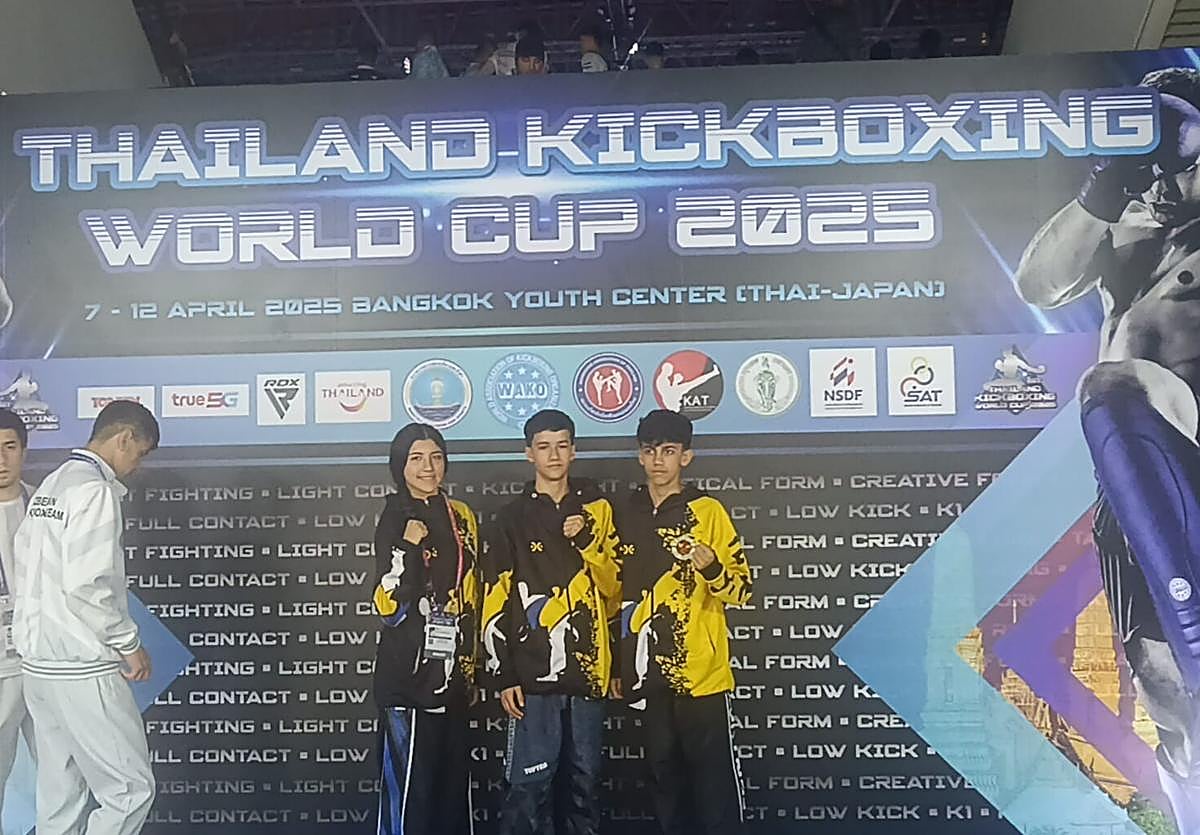 Imagen principal - El GranBudo se doctora a nivel internacional