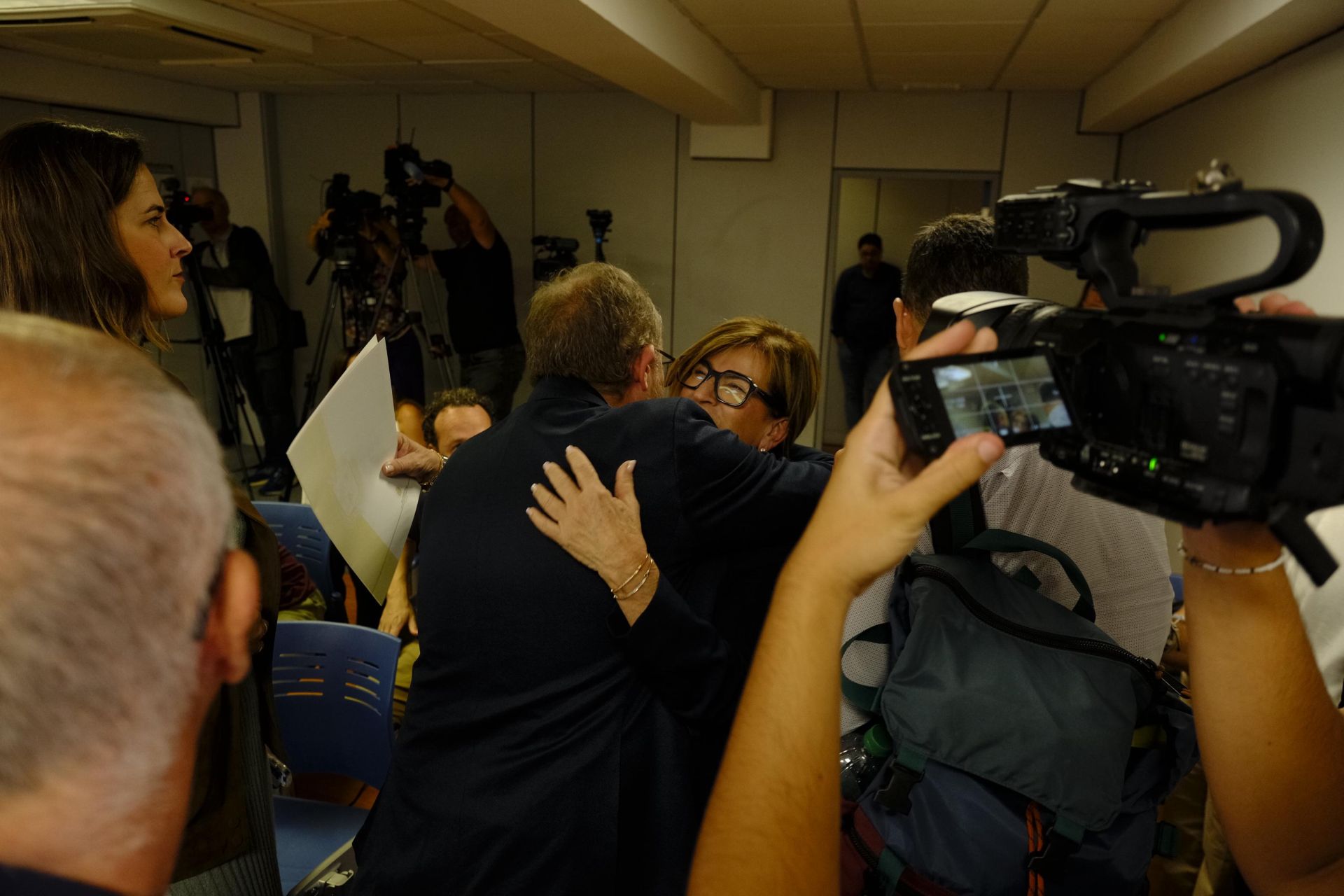 Las imágenes de la dimisión de Inmaculada Medina