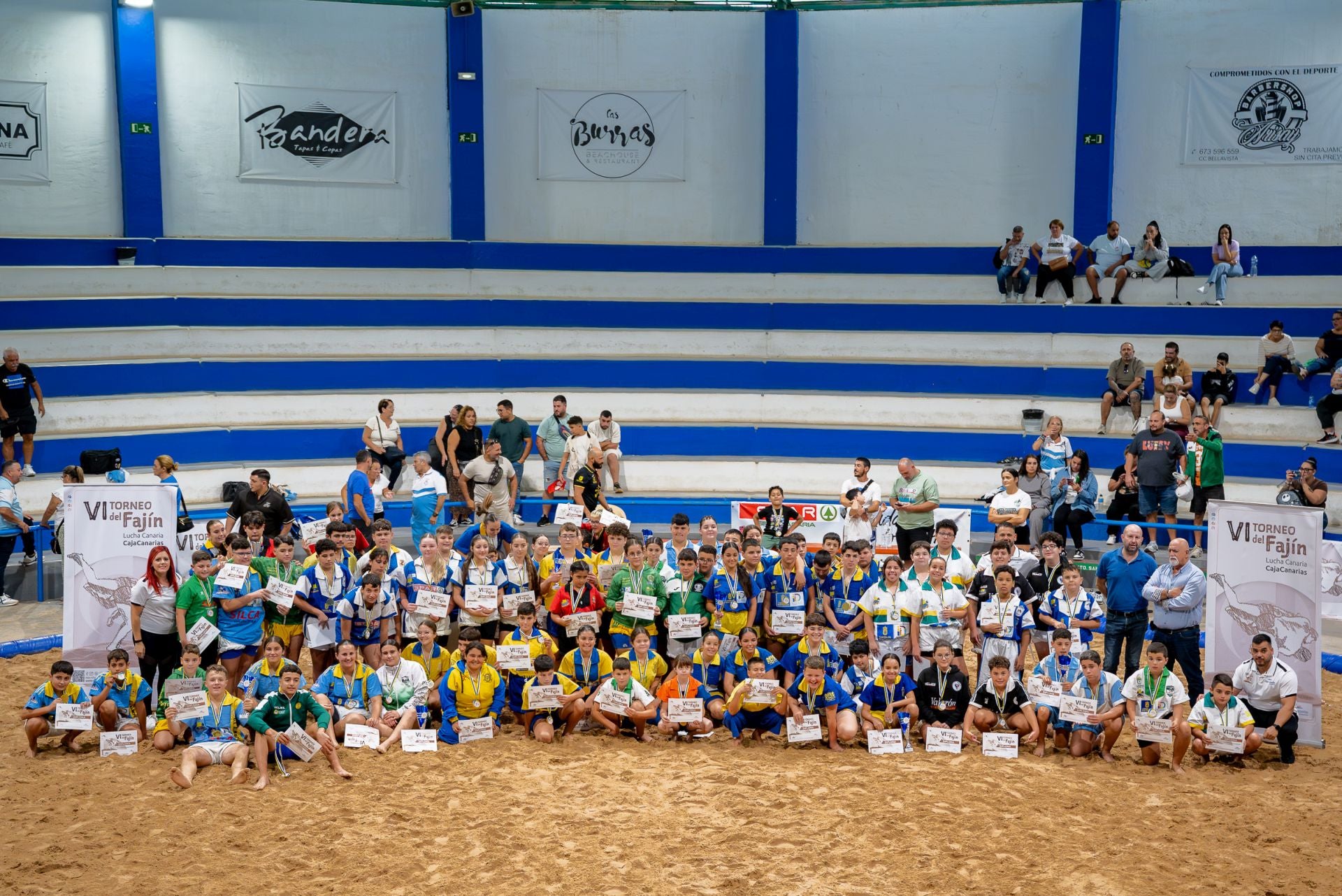 Espectáculo con el torneo Fajín de Lucha Canaria