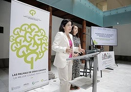 La alcaldesa, Carolina Darias, presenta los equipos aspirantes al concurso del Guiniguada.