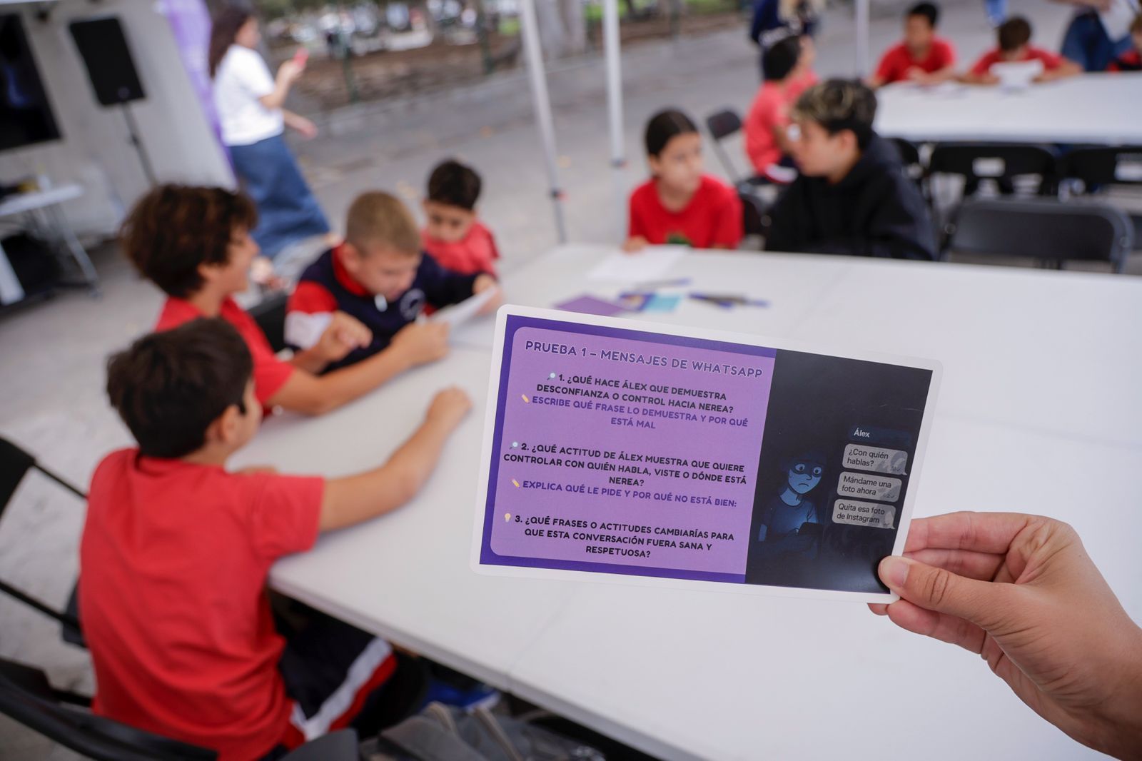 Escape room contra la violencia machista, en imágenes