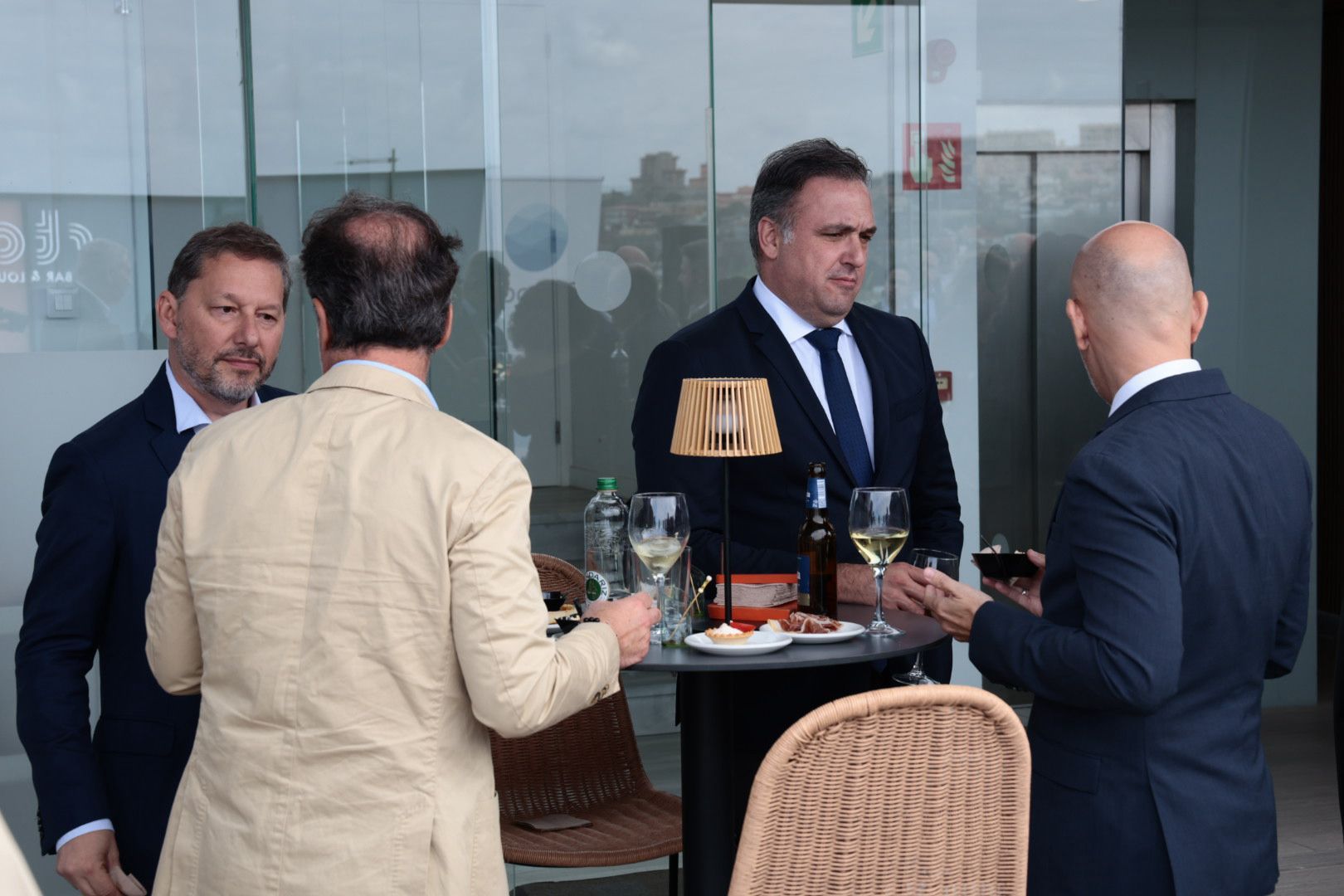 La patronal portuaria Oneport celebra su coctel navideño