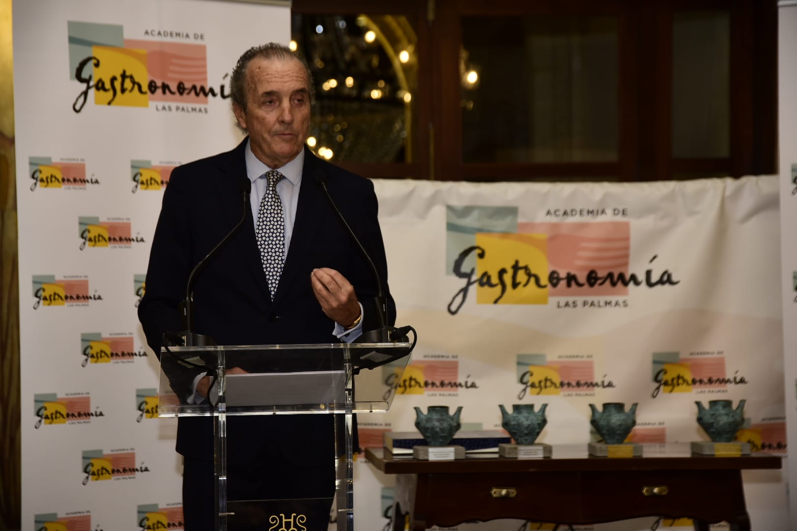 Noche de excelencia culinaria en Las Palmas: los premios de la Academia llenan de brillo el Santa Catalina