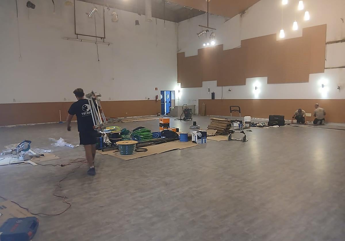 Labores para crear un nuevo espacio teatral en Arrecife.