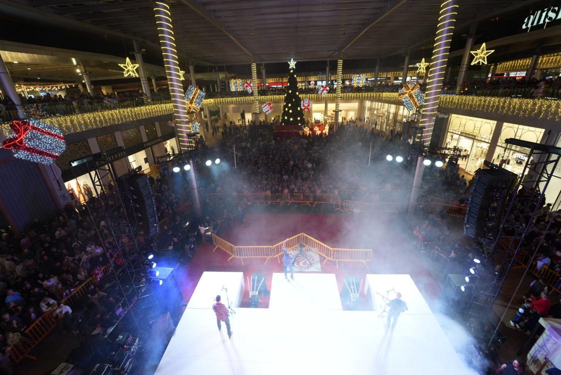 Así fue el encendido de luces en Los Alisios