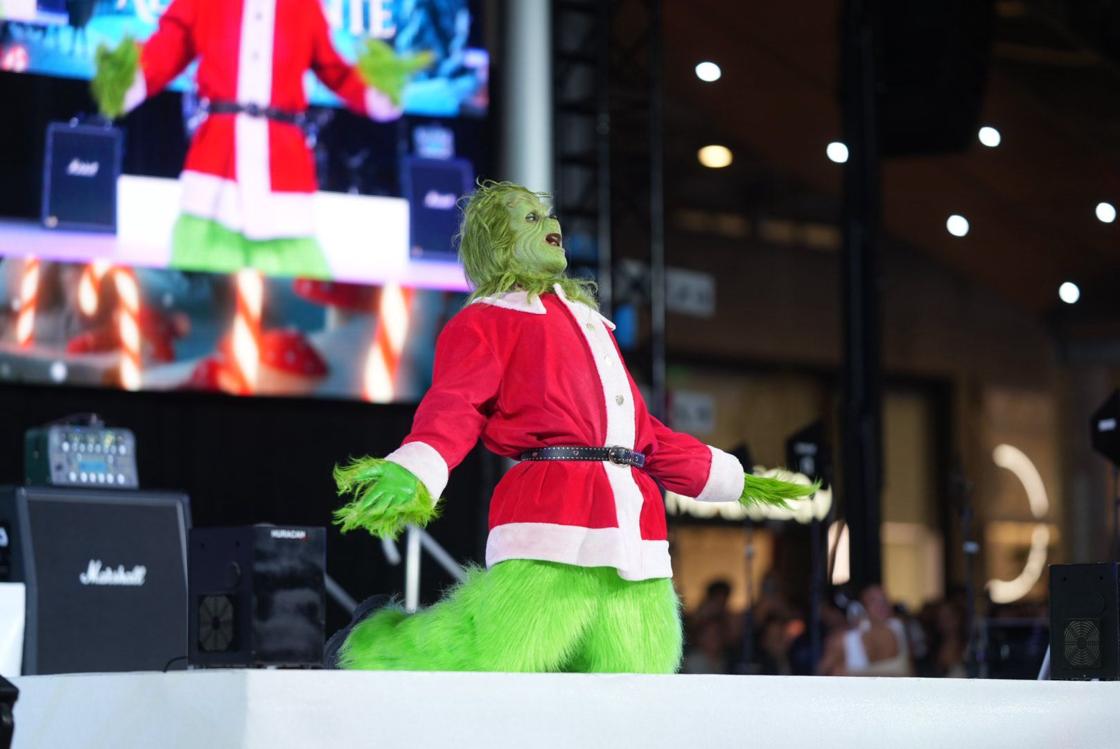 Así fue el encendido de luces en Los Alisios