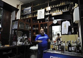El bar El Perola de Agaete ha cerrado sus puertas tras 33 años de historia.
