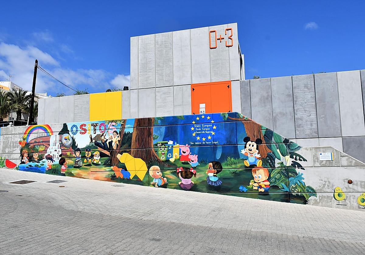 Fachada de la escuela infantil de Arguineguín.