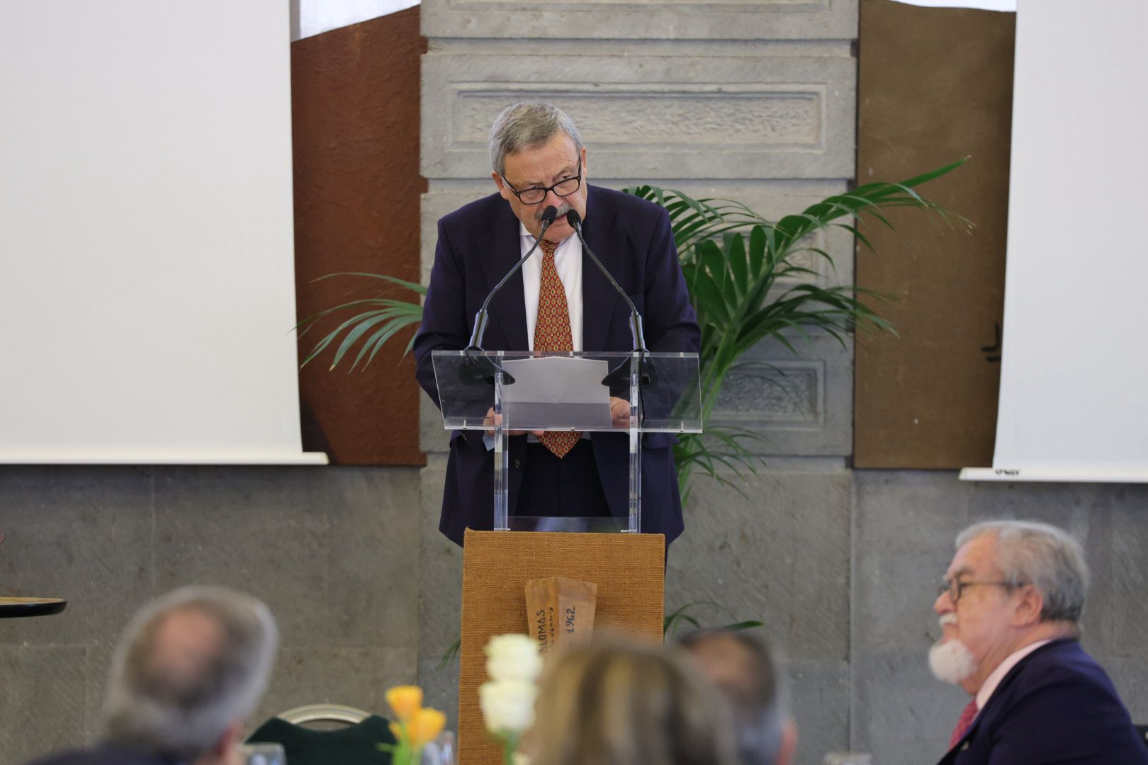 Imágenes de la entrega del I Premio Gaveta de Honor a Pedro del Castillo