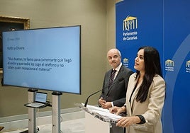 José Alberto Díaz–Estébanez y Vidina Espino en la rueda de prensa de este lunes.