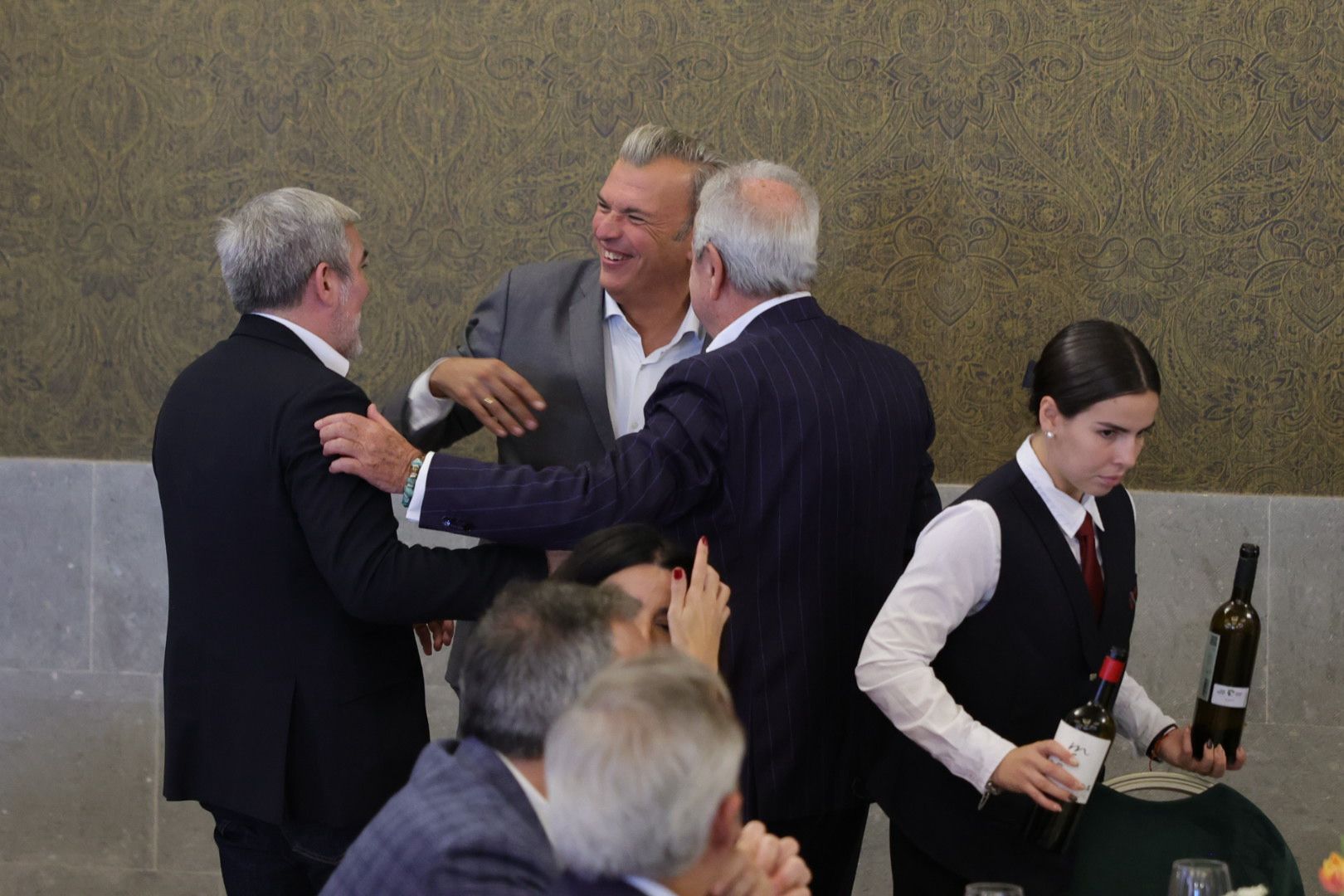 Imágenes de la entrega del I Premio Gaveta de Honor a Pedro del Castillo