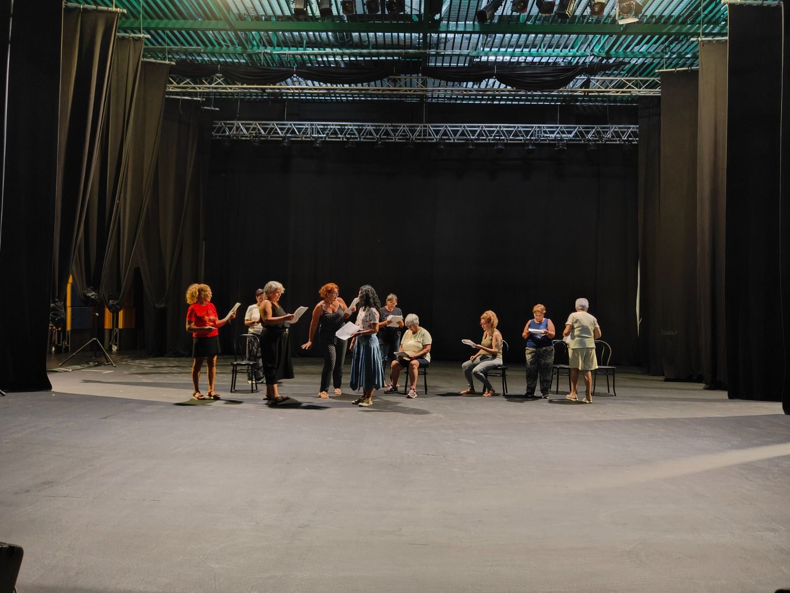 Ensayo de la obra '¡Arriba las que limpian!'