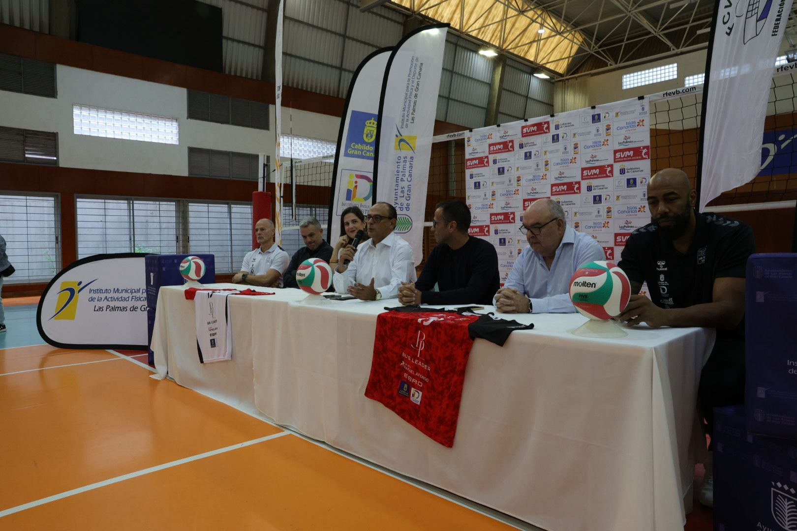 El San Roque presenta su renovado proyecto