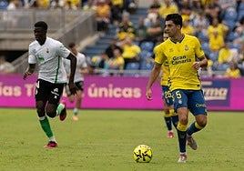 Enrique Clemente, contra el Racing.