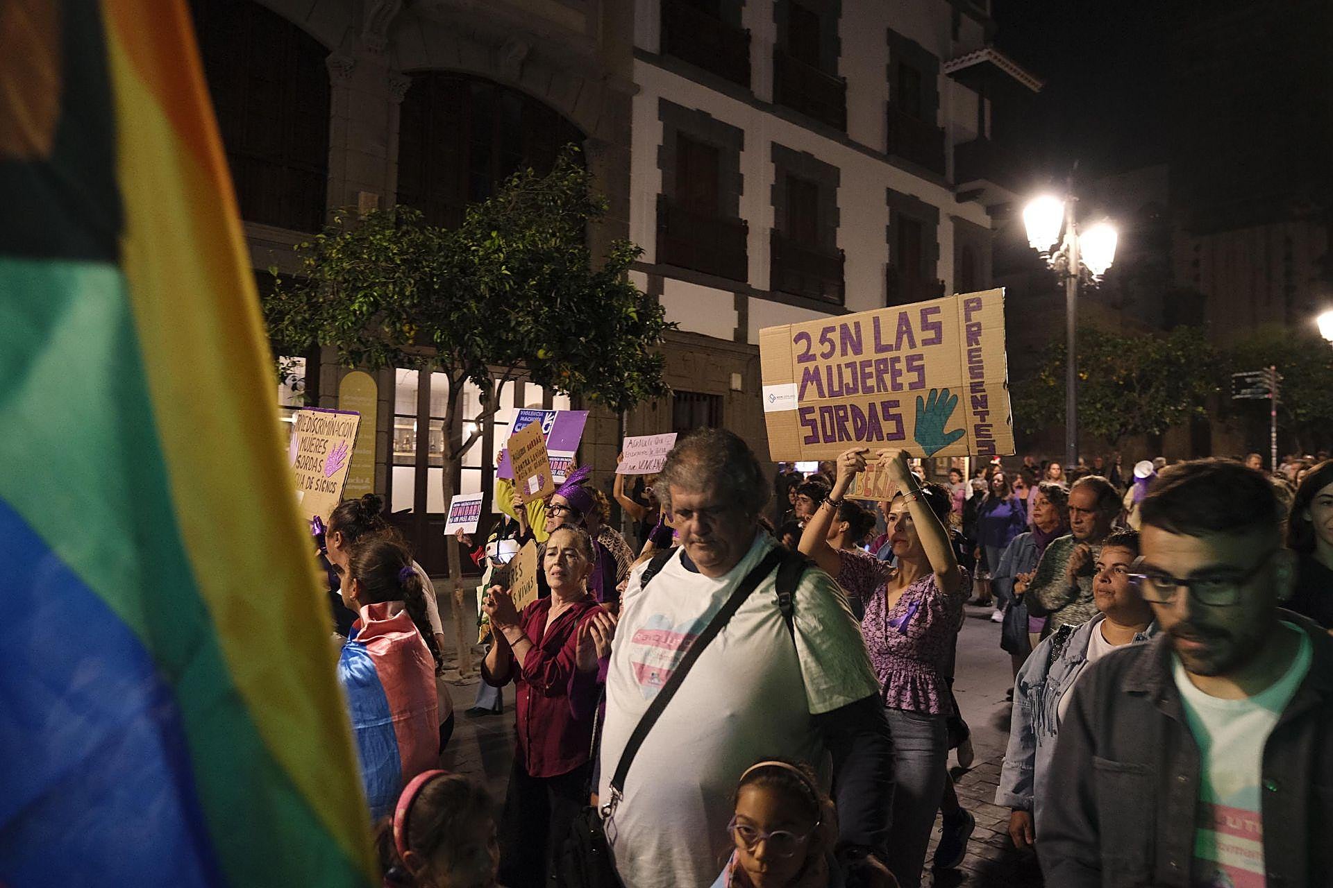La manifestación del 25N, en imágenes