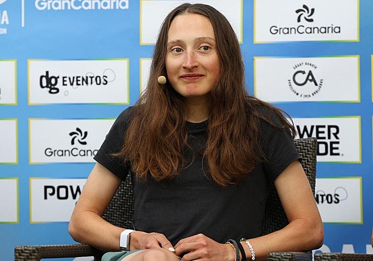 La ciclista canadiense Magdeleine Vallieres, en Gran Canaria.