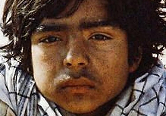 El joven protagonistade 'Water, Wind, Dust', de Amir Naderi.