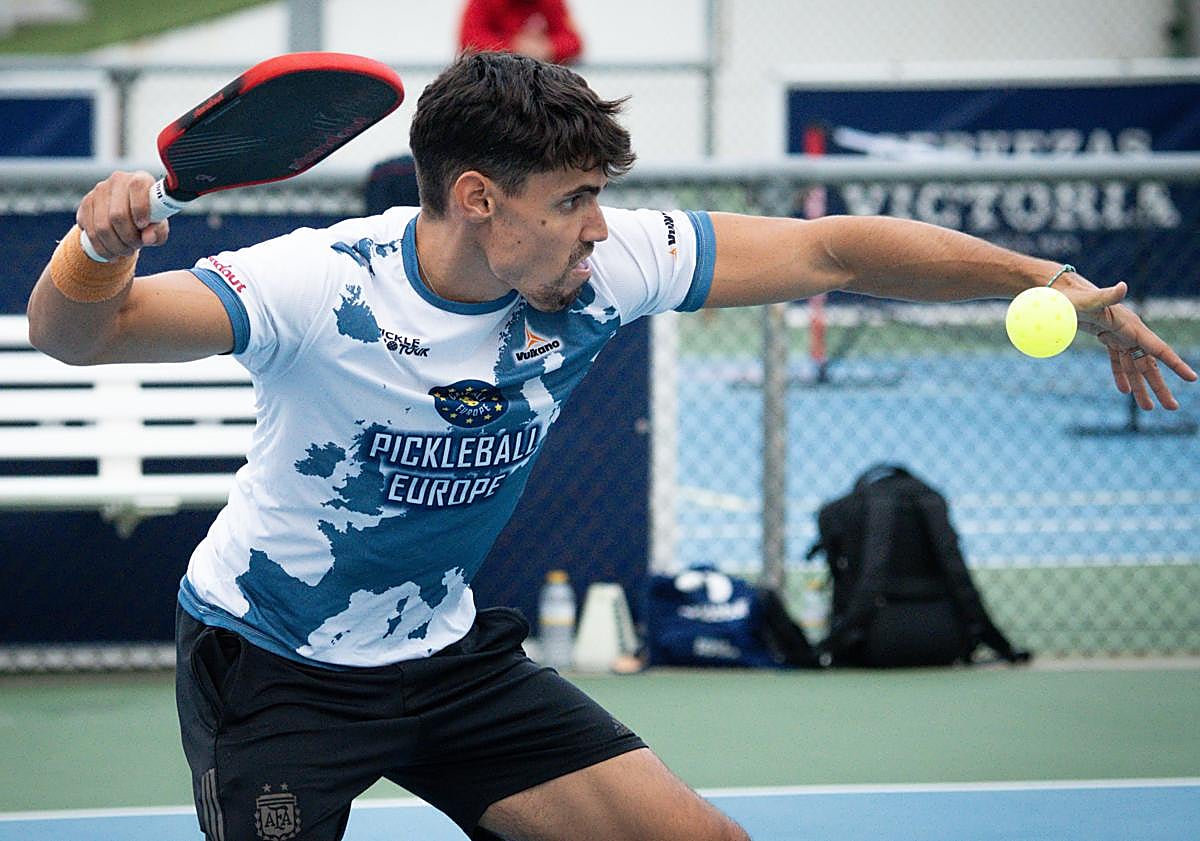 Imagen principal - El Gran Canaria Open de pickleball abre el telón con los dos primeros títulos