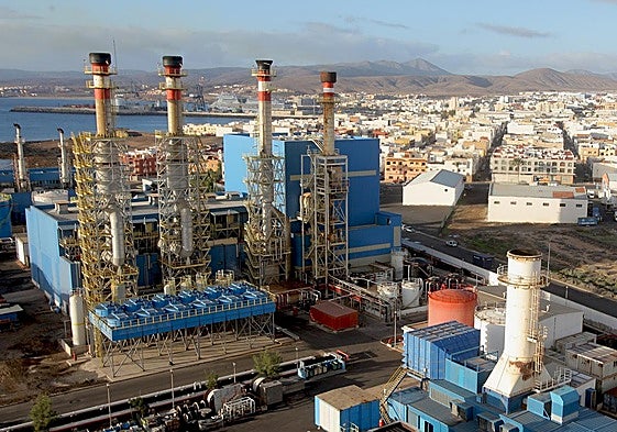 La central de El Charco y la de Candelaria dejarán de operar y serán desmanteladas a petición del Gobierno de Canarias.