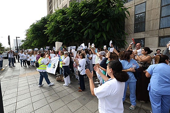Imágenes de la huelga de los auxiliares de enfermería en el hospital Insular de Gran Canaria