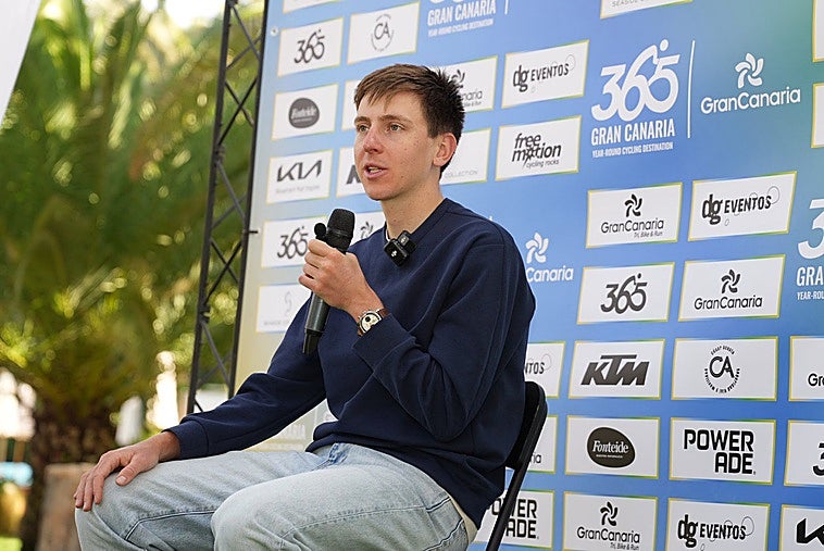 La estrella del ciclismo mundial, Tadej Pogačar, este viernes en Gran Canaria.