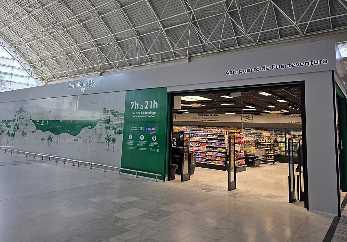 La nueva tienda se ubica en la zona de llegadas.