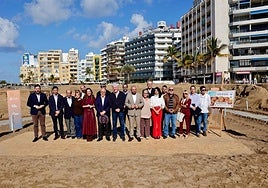 Un belén de arena a prueba de borrascas: la 20ª edición de la muestra escultórica de Las Canteras abre sus puertas