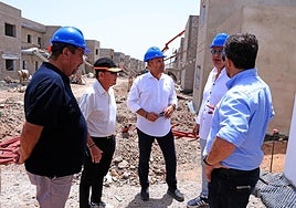 El Cabildo activa la compra de 76 viviendas en Playa Blanca