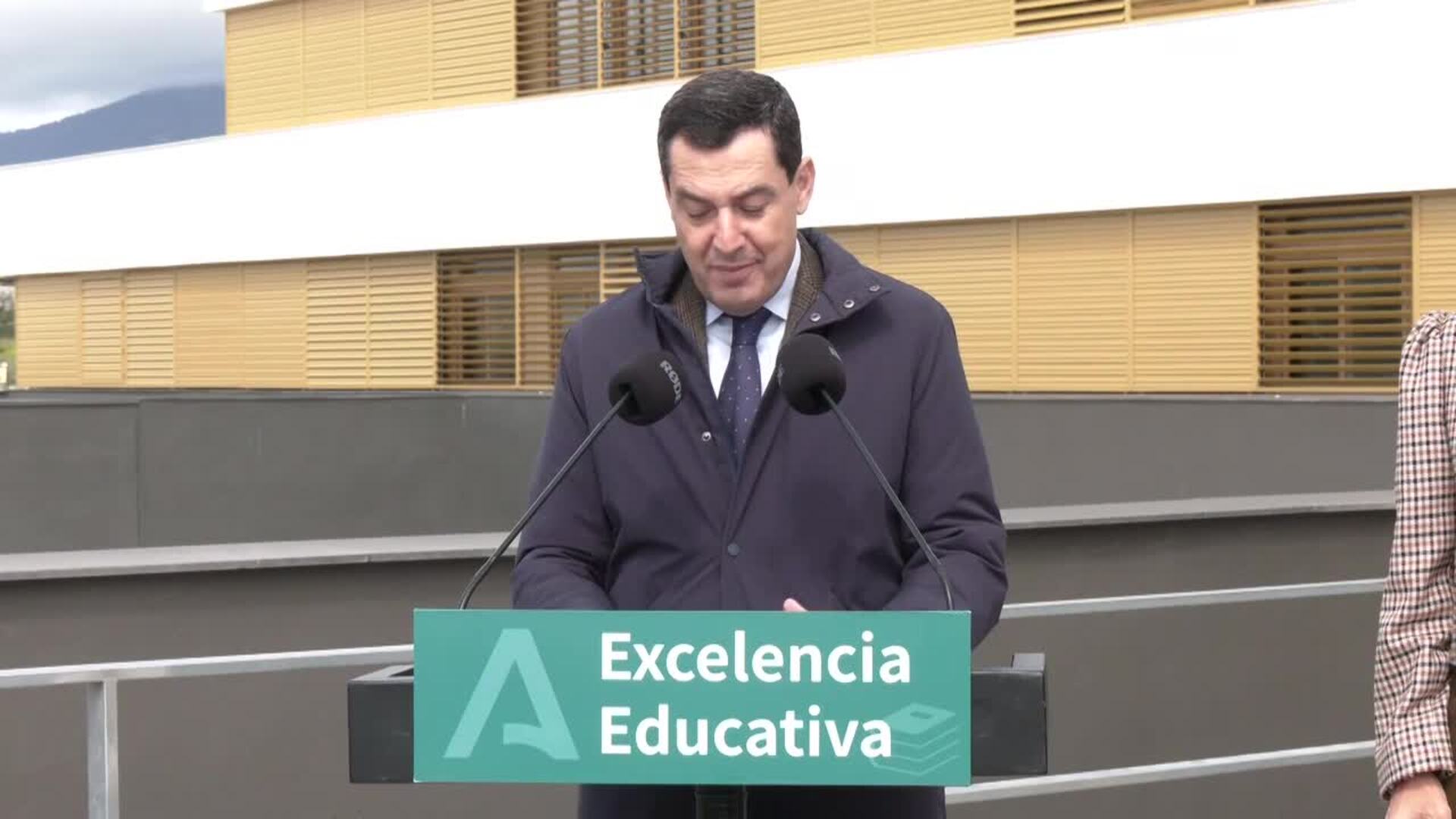 Moreno destaca la inversión de 7,4M en IES Ana Carmona de Mijas y apuesta por la educación