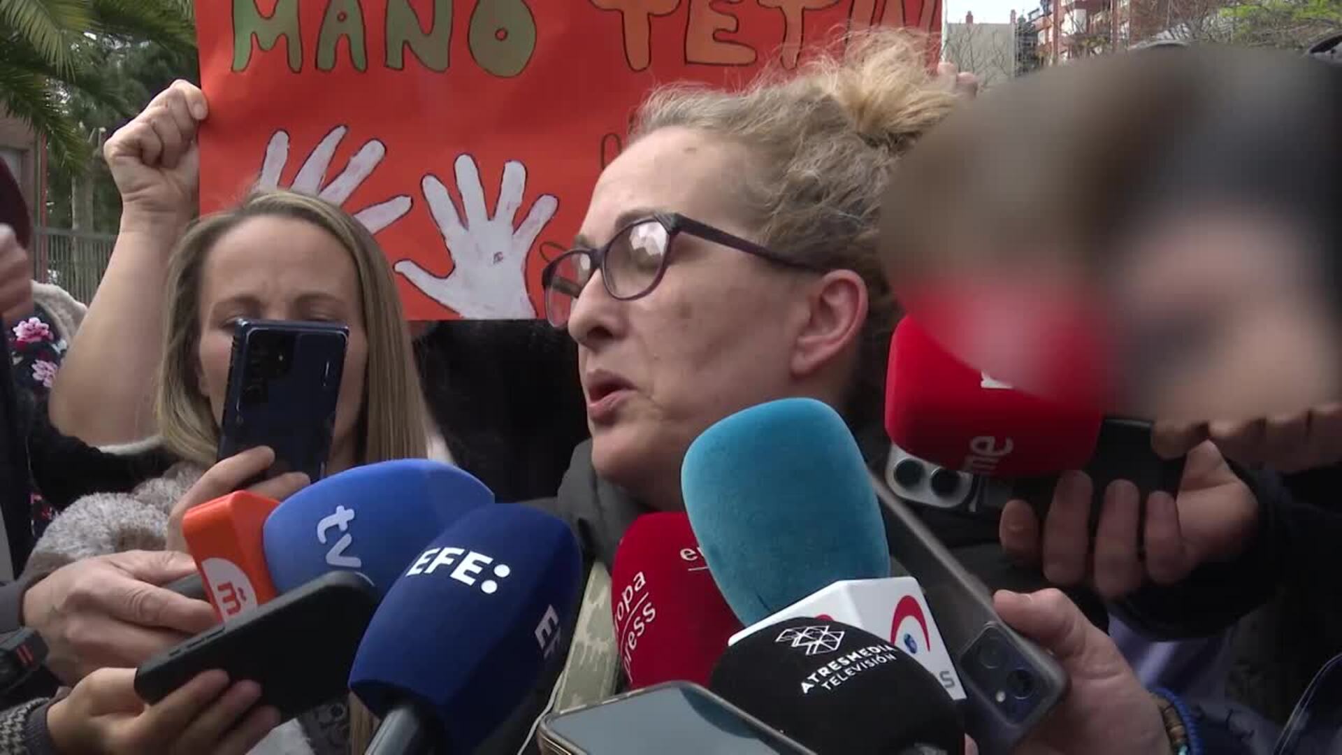 Denuncia que su hijo con parálisis tiene que permanecer en clase con sus agresores